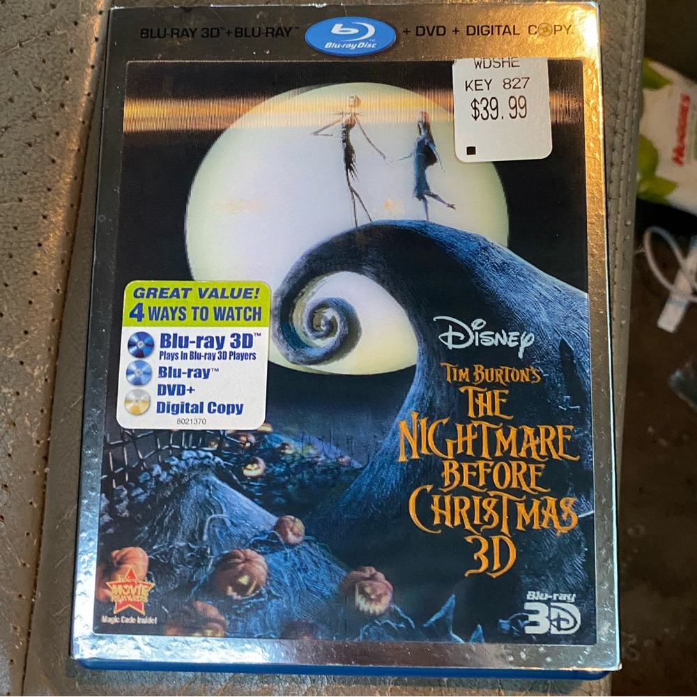 Disney's The Nightmare Before Christmas 3D Blu-ray Set